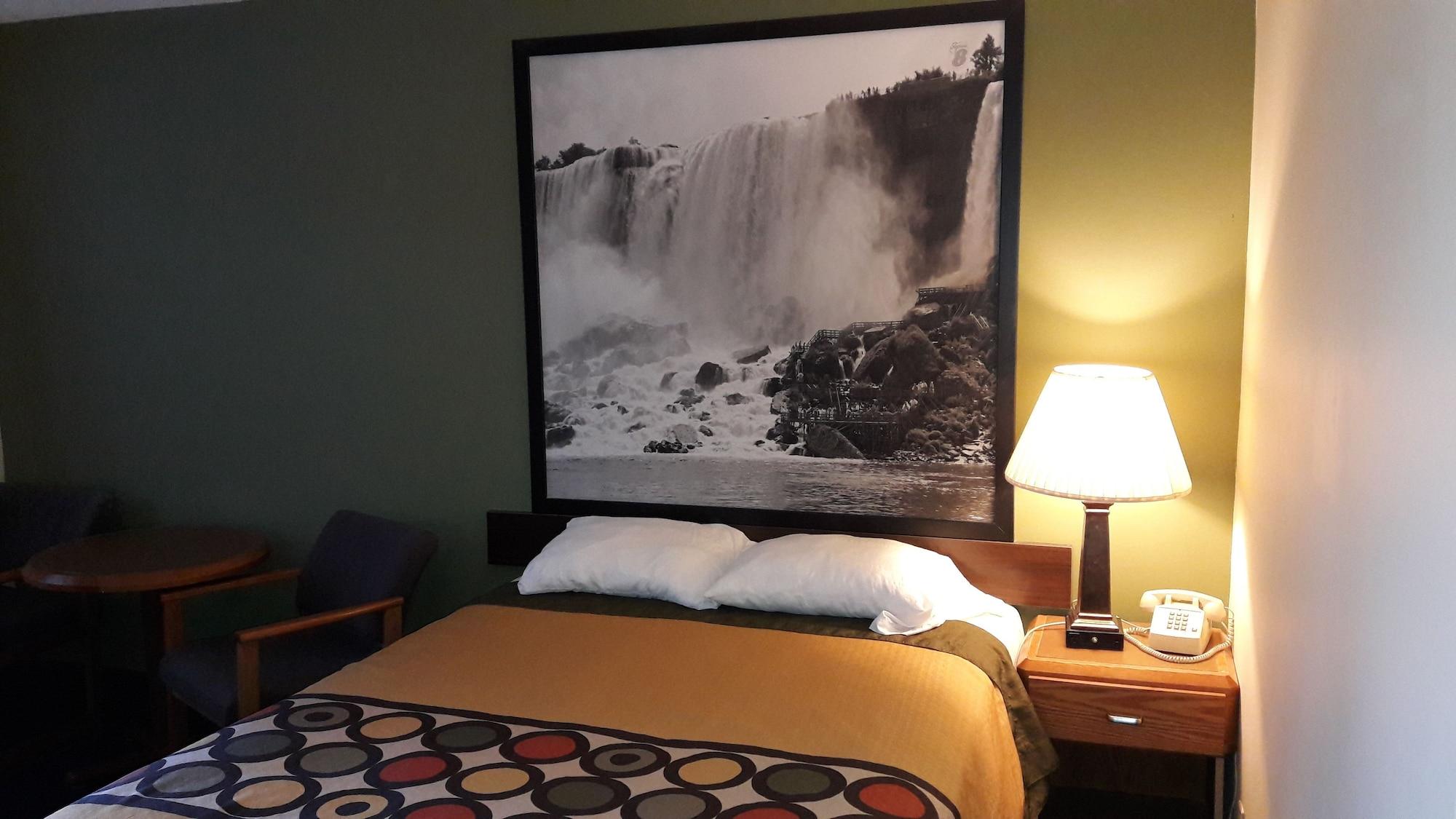 Super 8 By Wyndham Niagara Falls North Eksteriør bilde